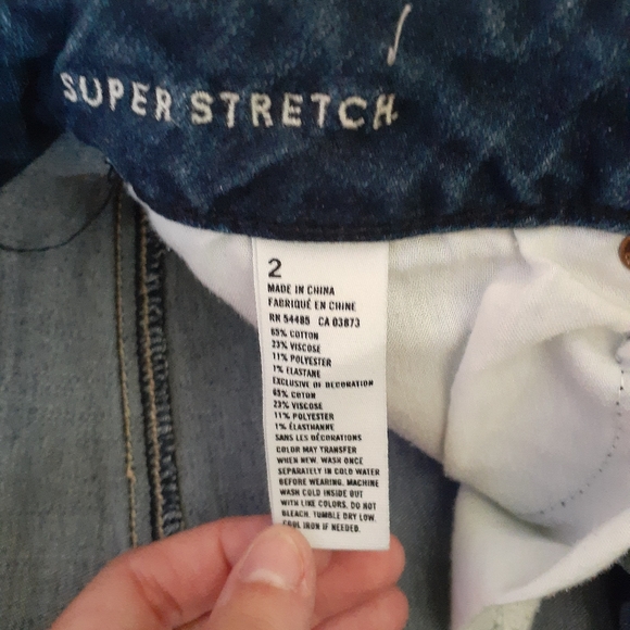 Jean shorts - Picture 3 of 3